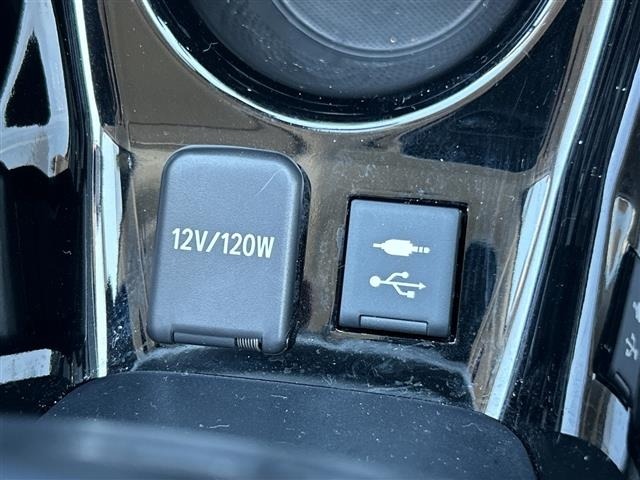 Toyota PRIUS 2019 6975466-22