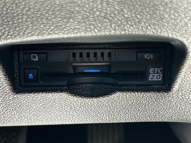 Toyota PRIUS 2019 6975466-4