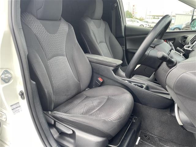 Toyota PRIUS 2017 6975471-14