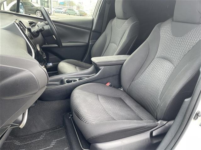 Toyota PRIUS 2017 6975471-6