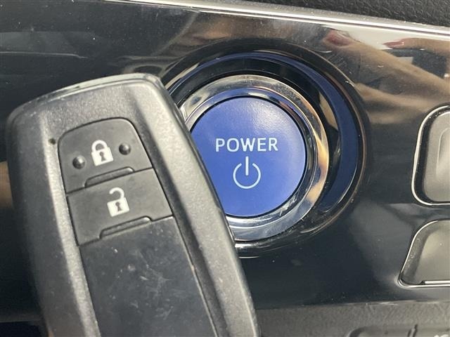 Toyota PRIUS 2021 6975483-22