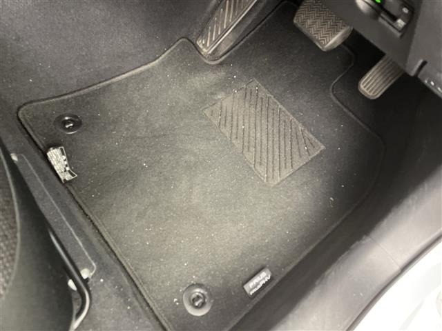 Toyota PRIUS 2021 6975488-14