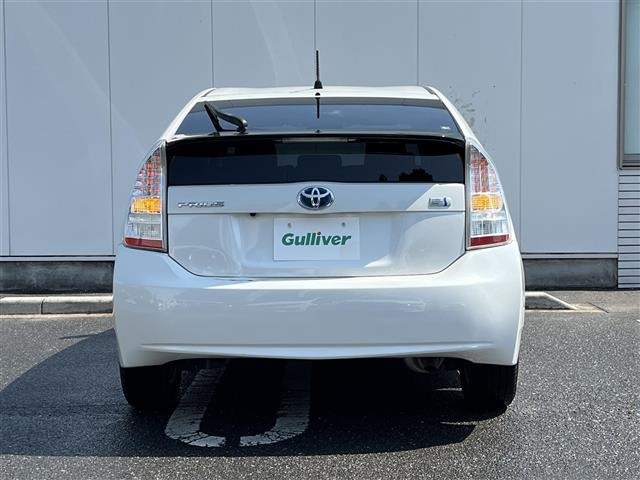 Toyota PRIUS 2011 6975492-18