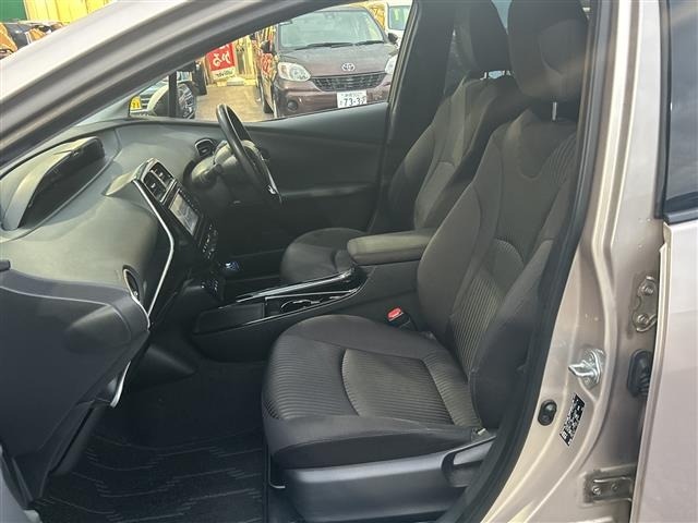 Toyota PRIUS 2019 6975530-4