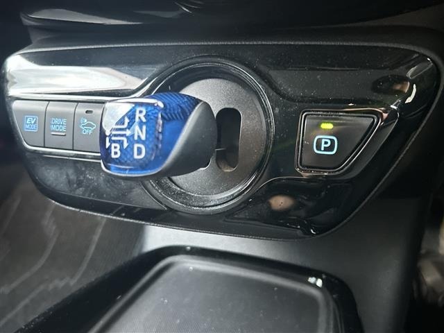 Toyota PRIUS 2019 6975530-7