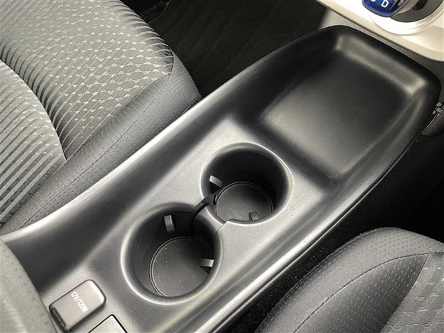 Toyota PRIUS 2017 6975531-10