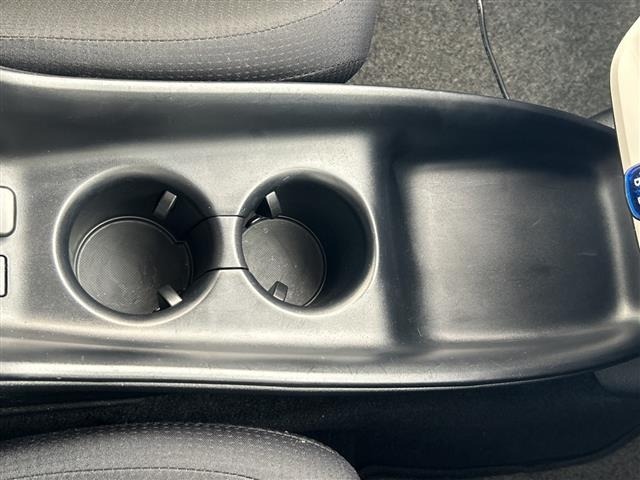 Toyota PRIUS 2018 6975537-1