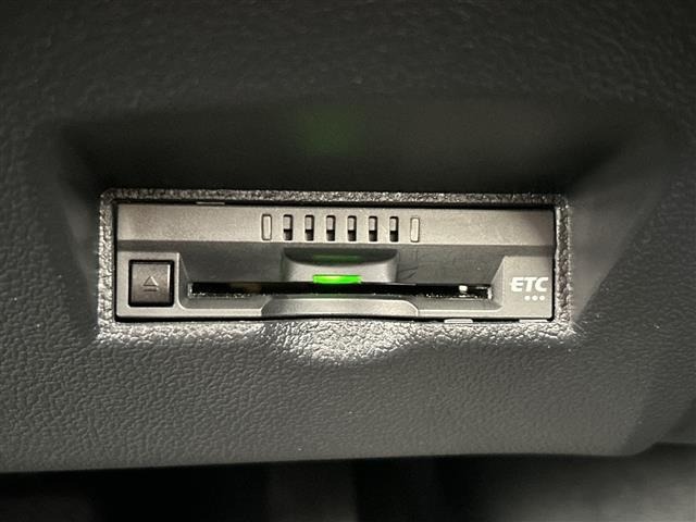 Toyota PRIUS 2018 6975537-12