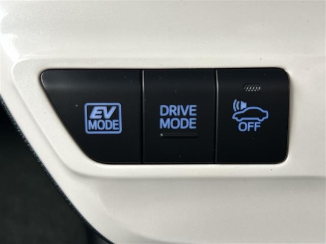 Toyota PRIUS 2018 6975537-13