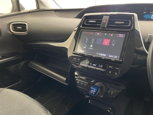 Toyota PRIUS 2018 6975565-10