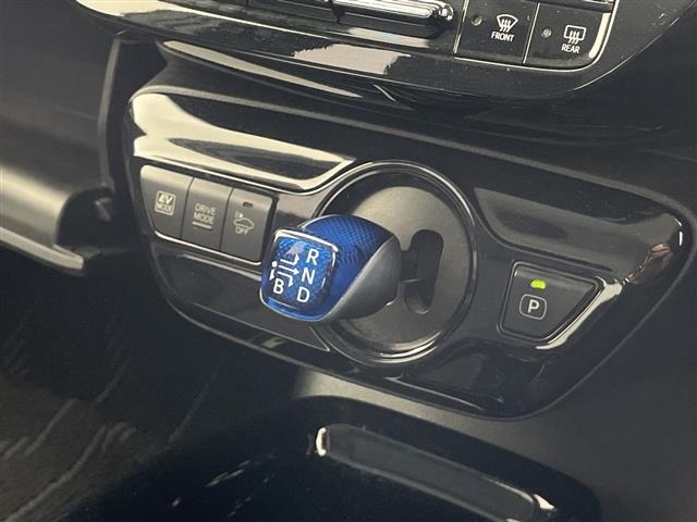 Toyota PRIUS 2018 6975565-11