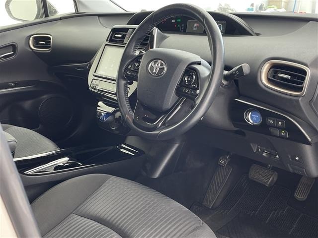 Toyota PRIUS 2018 6975565-21