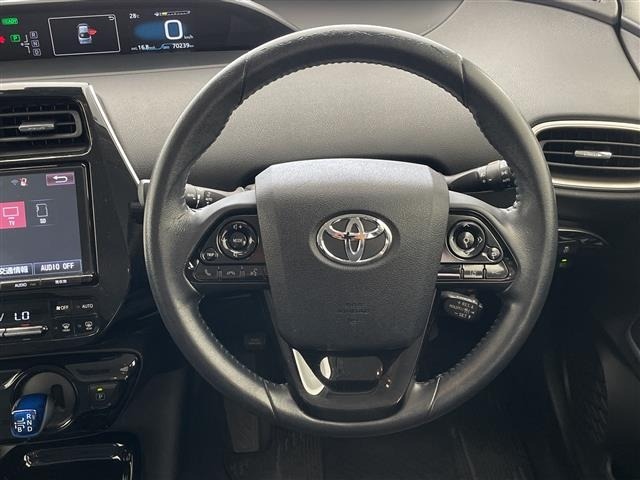 Toyota PRIUS 2018 6975565-22