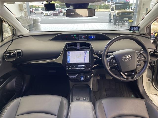 Toyota PRIUS 2019 6975581-15