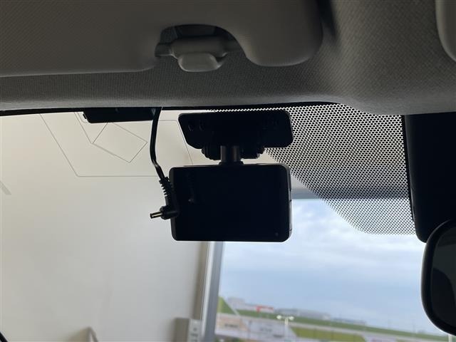 Toyota PRIUS 2019 6975581-9