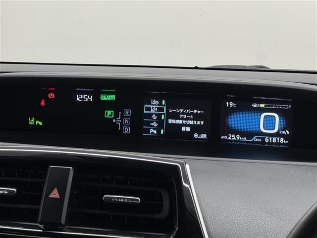 Toyota PRIUS 2019 6975588-15