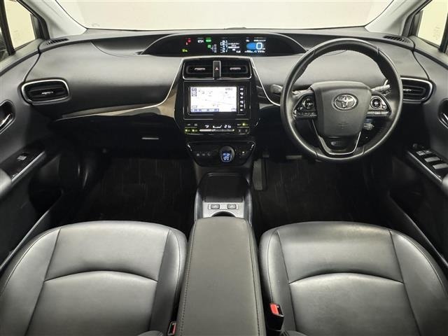 Toyota PRIUS 2019 6975588-24