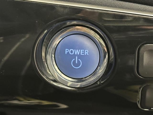 Toyota PRIUS 2019 6975588-29