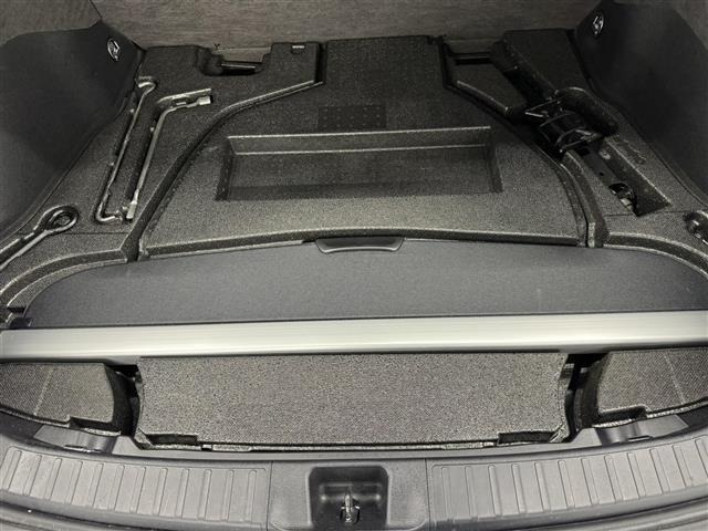 Toyota PRIUS 2019 6975588-9