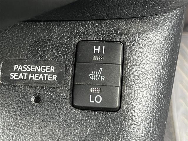 Toyota PRIUS 2017 6975610-22
