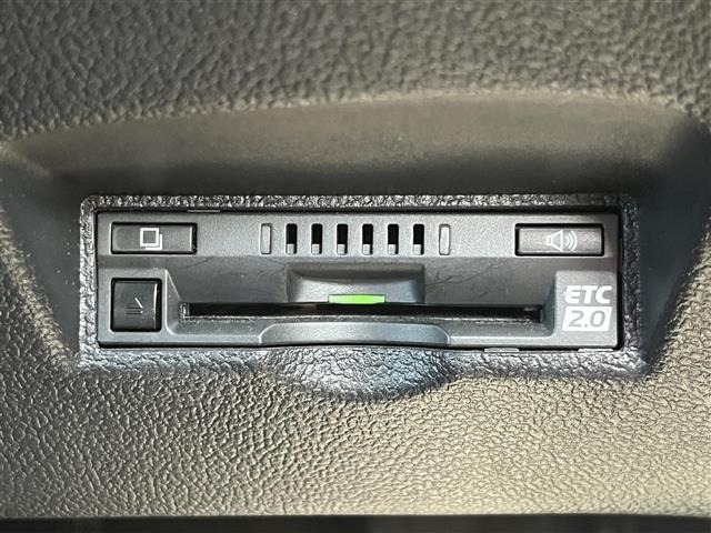 Toyota PRIUS 2019 6975657-12