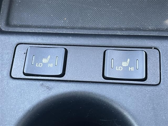 Toyota PRIUS 2019 6975657-2