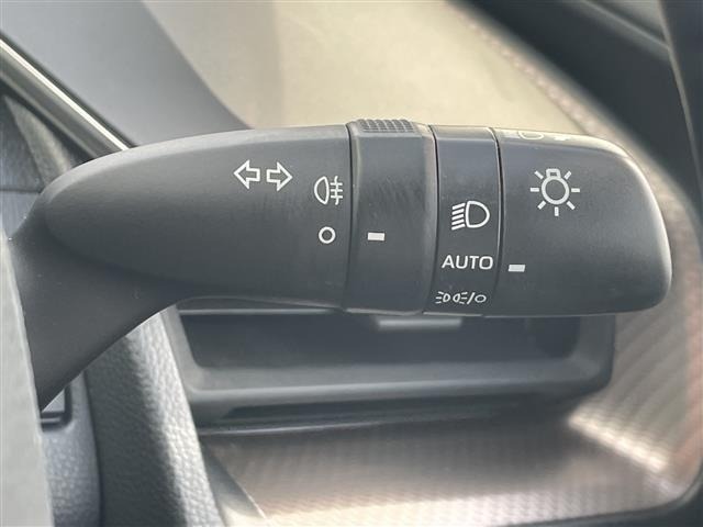Toyota PRIUS 2024 6975677-23