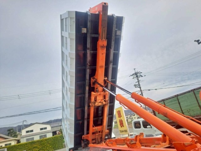 Hino PROFIA 2012 6977864-18