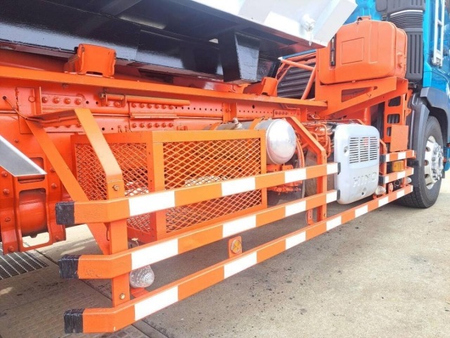 Hino PROFIA 2012 6977864-9