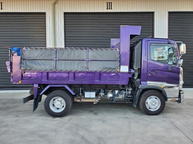 Hino RANGER 2017 7001640-7