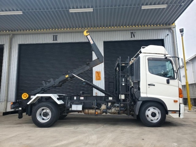 Hino RANGER 2013 7001641-10