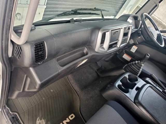 Hino RANGER 2013 7001641-3