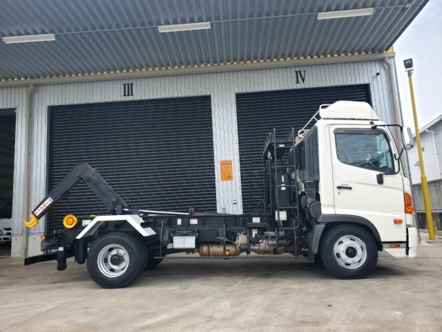 Hino RANGER 2013 7001641-9