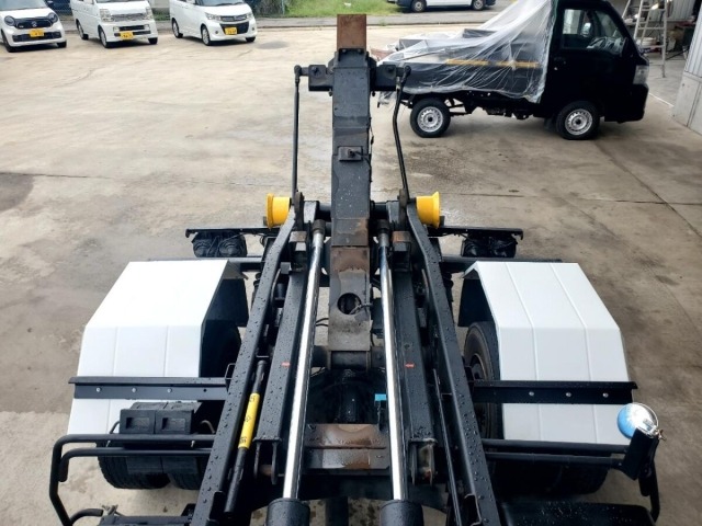 Hino RANGER 2013 7001656-11
