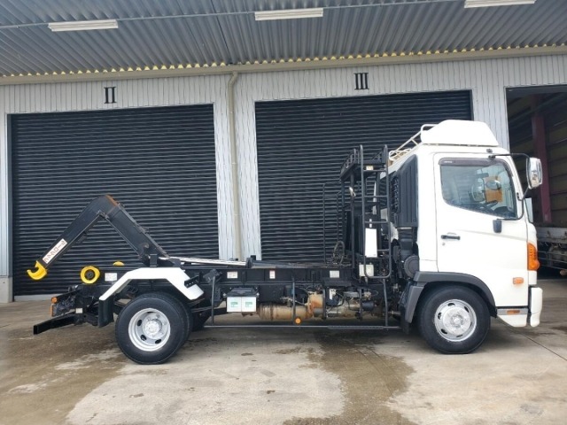 Hino RANGER 2013 7001656-3