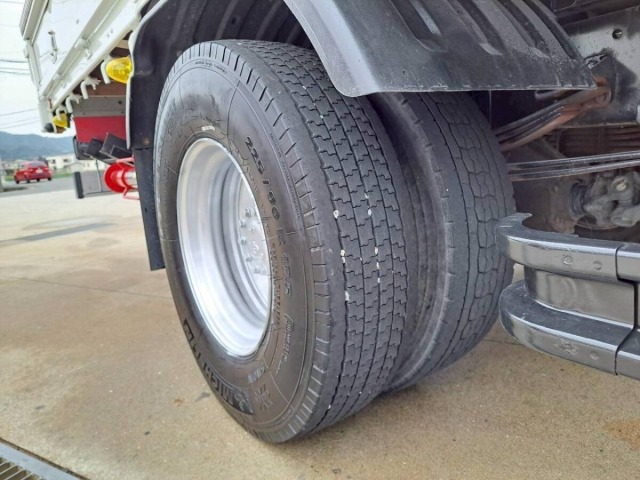 Hino RANGER 2017 7001661-16