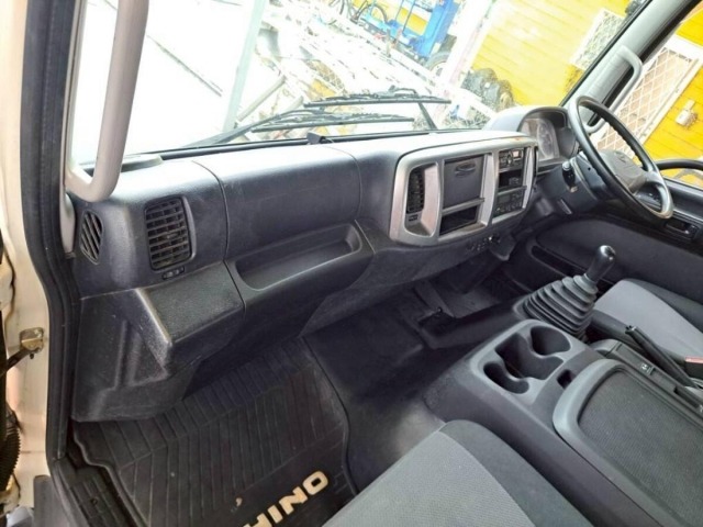 Hino RANGER 2017 7001661-5