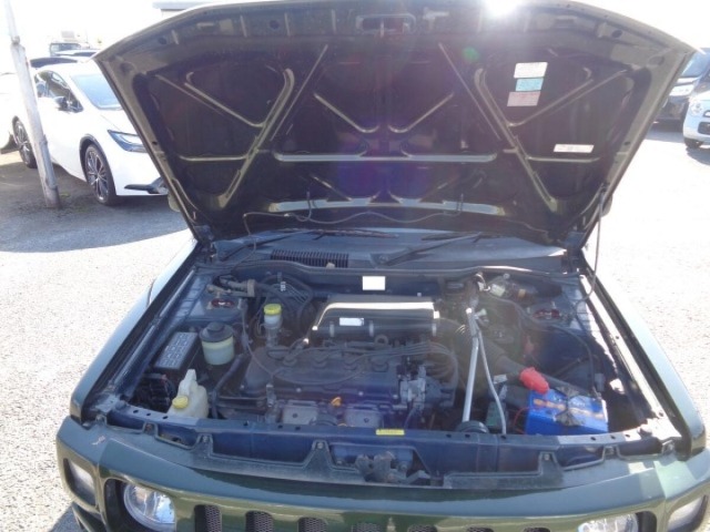 Nissan RASHEEN 1997 6984705-18