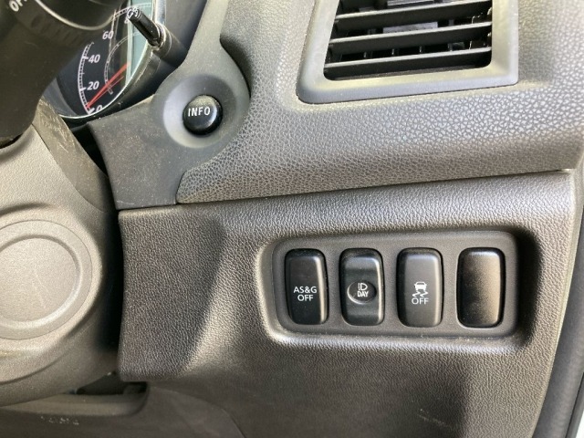 Mitsubishi RVR 2014 6986954-5