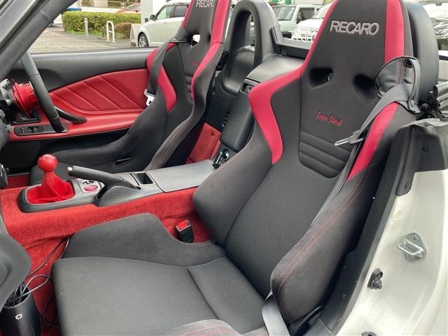 Honda S2000 2001 6985942-15