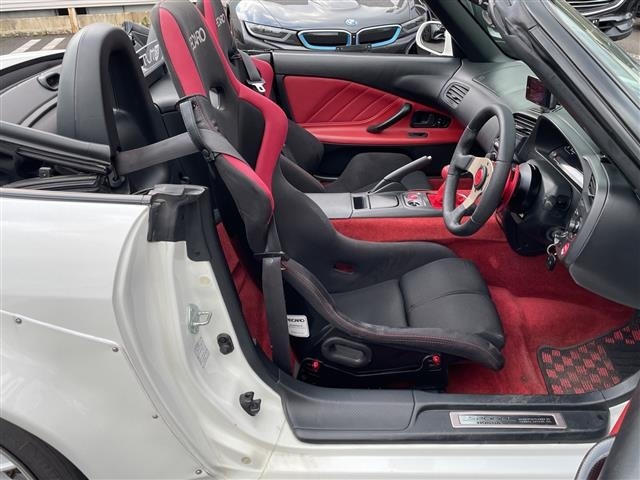 Honda S2000 2001 6985942-19