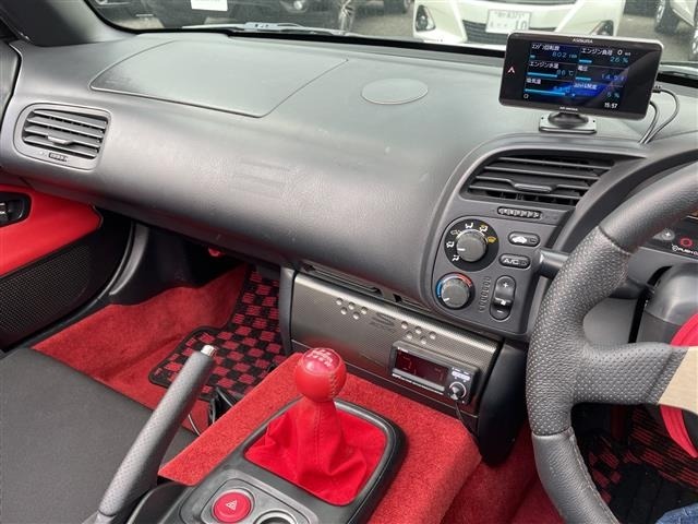 Honda S2000 2001 6985942-3