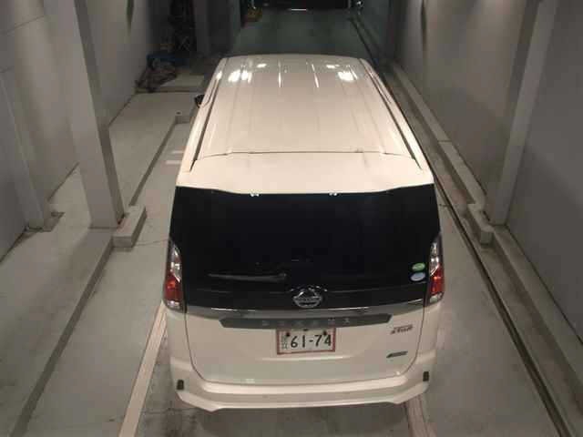 Nissan SERENA 2017 6978484-7