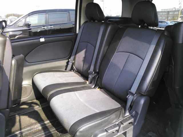 Nissan SERENA 2017 6978484-9