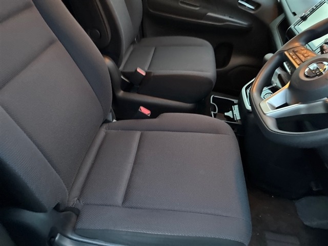 Nissan SERENA 2019 6978532-5