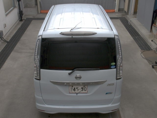 Nissan SERENA 2014 6978551-7
