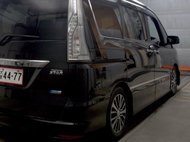 Nissan SERENA 2015 6978605-5