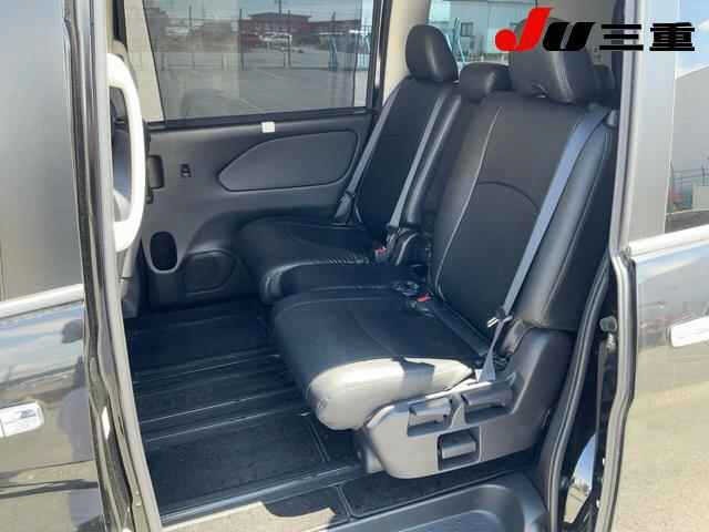 Nissan SERENA 2018 6978631-10