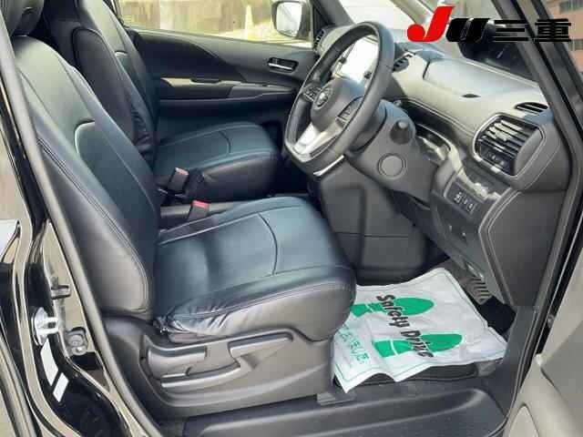 Nissan SERENA 2018 6978631-4