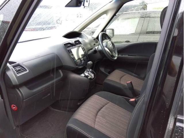 Nissan SERENA 2013 6978809-2